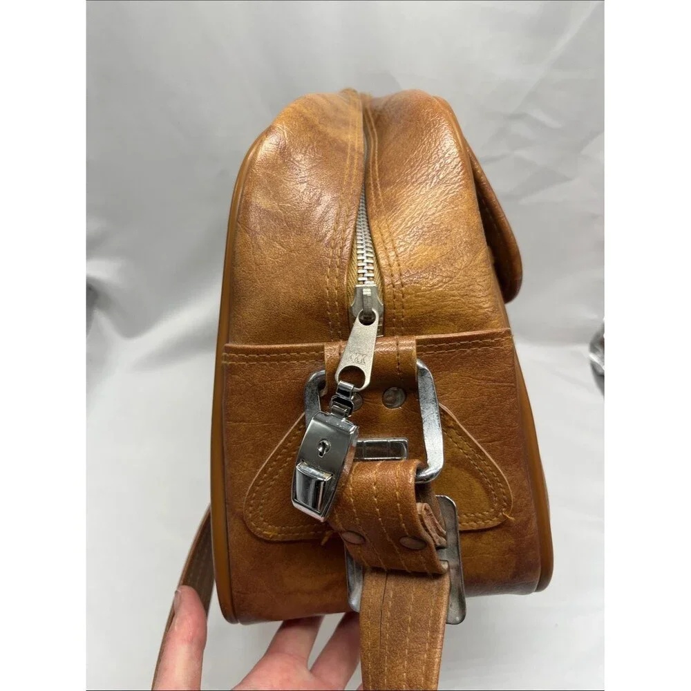 Vintage 1970s American Tourister Brown Shoulder Travel Bag
